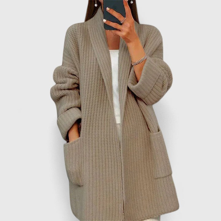 Jan | Comfortable Cardigan