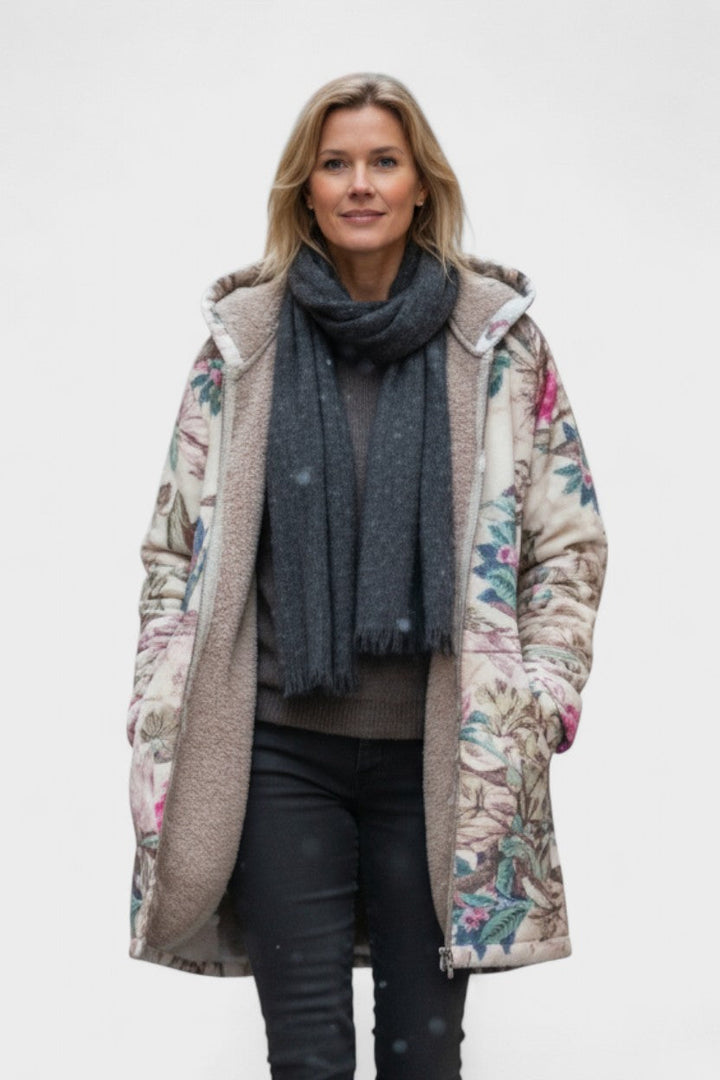 Fleural™ – Floral Fleece Sweater