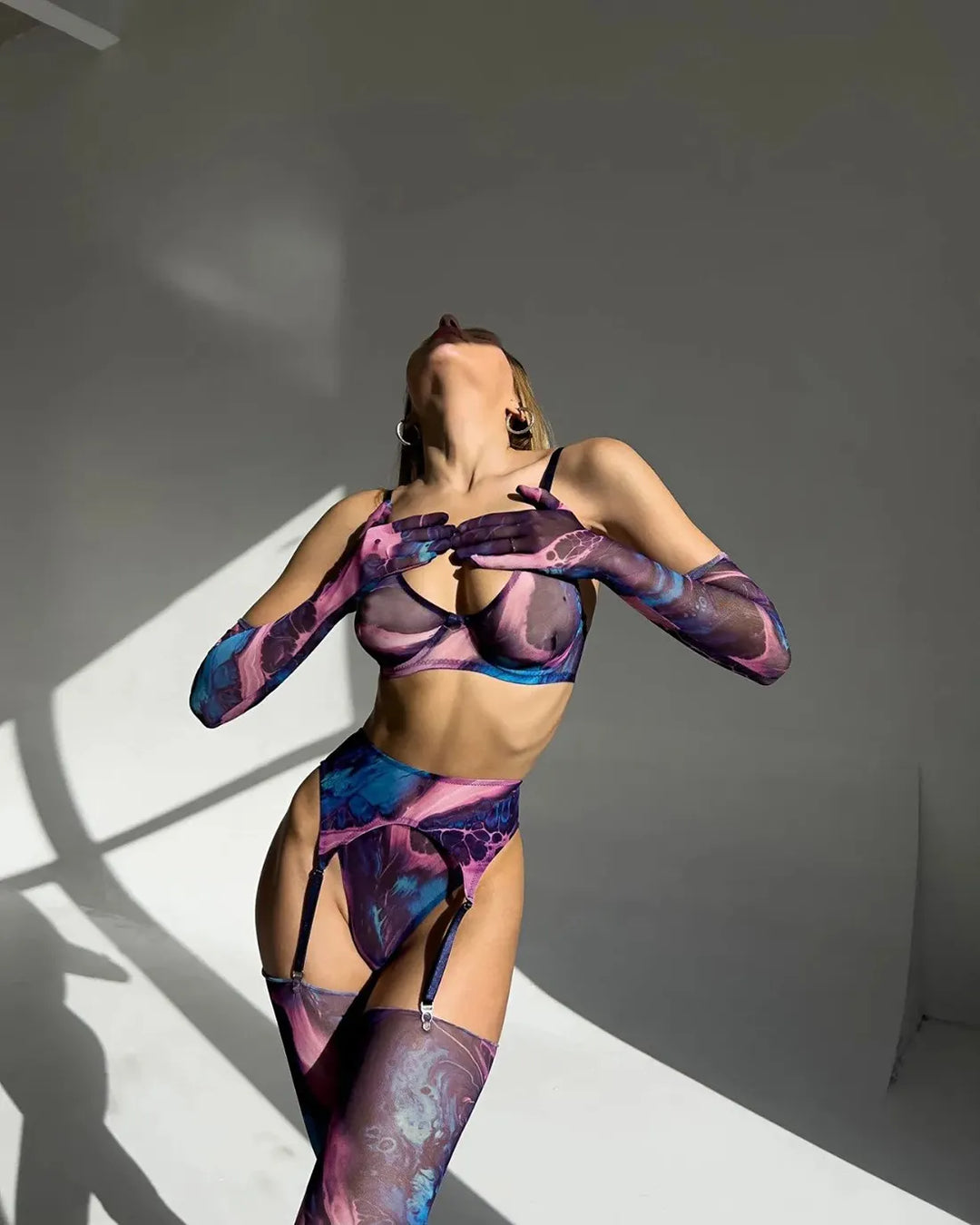 Serena 5-Piece Tie Dye Lingerie Set – Sensuality in Vibrant Colors